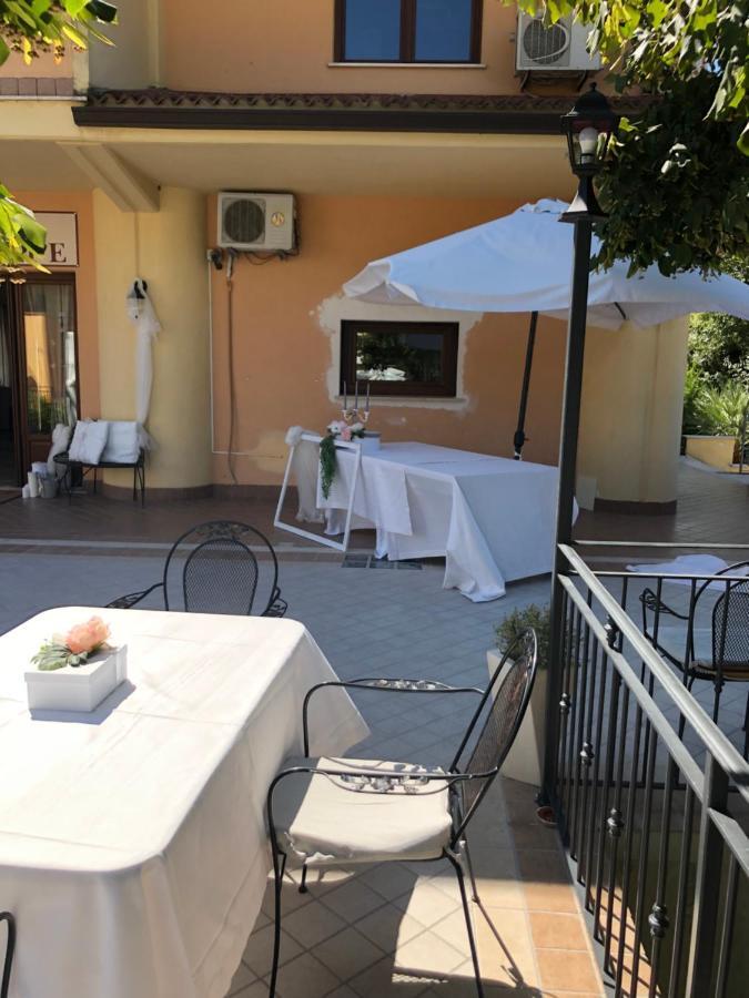 Hotel Ristorante Villa Pegaso San Pietro Infine Exterior foto